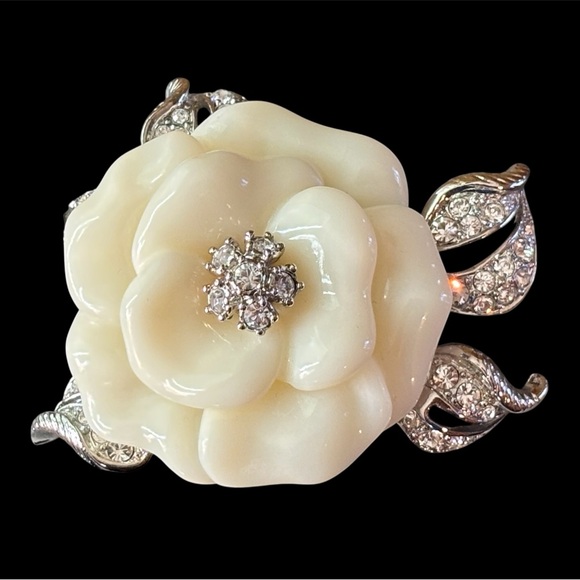 Vtg. Nolan Miller Lara Camellia Brooch Rose Flower Pin Jewelry - Picture 1 of 10